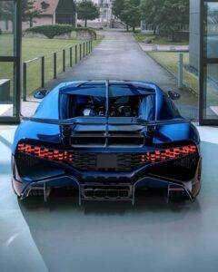 BUGATTI DIVO