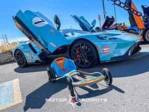 Racing FORD GT